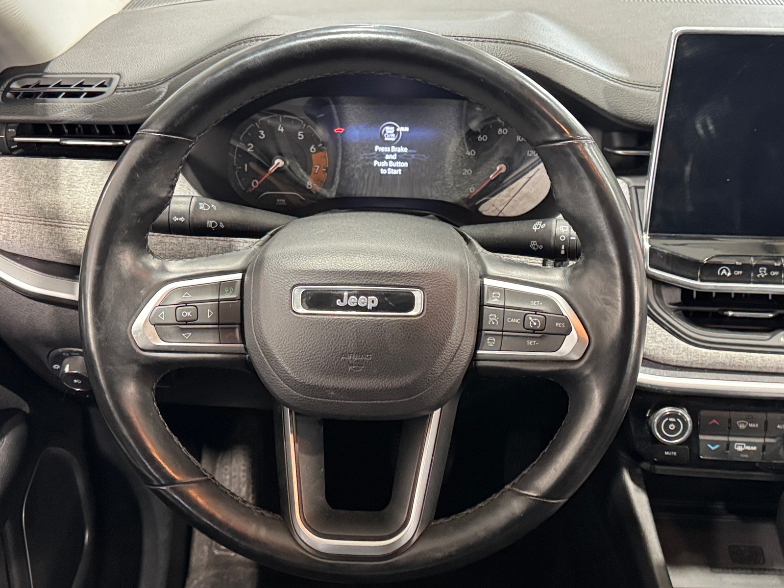 Thumbnail: 2022 Jeep Compass - 4