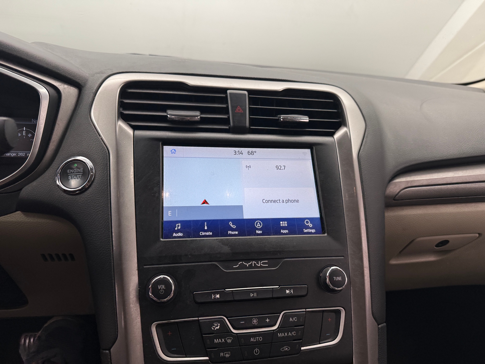 Thumbnail: 2019 Ford Fusion - 4