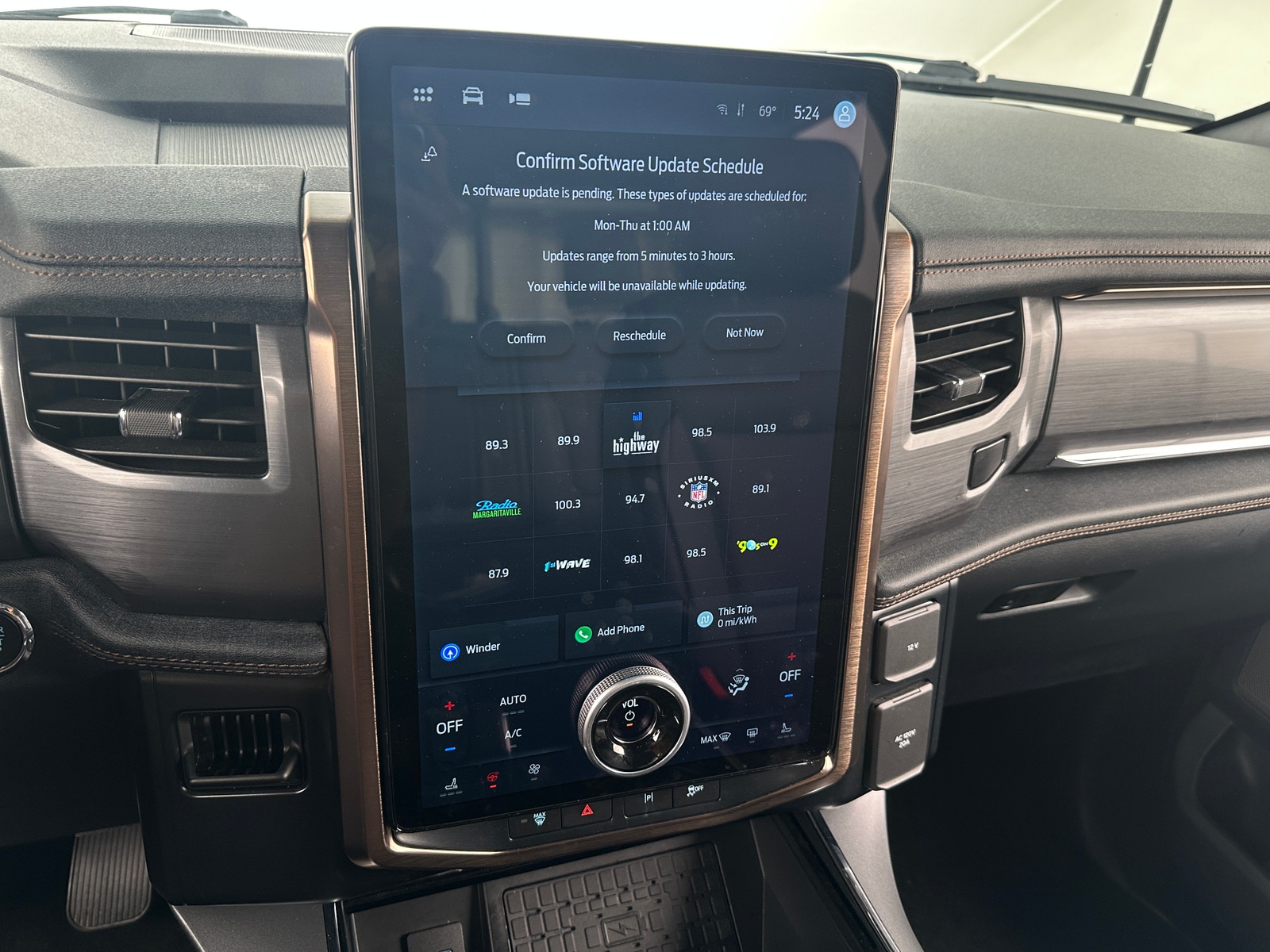 Thumbnail: 2023 Ford F-150 - 3