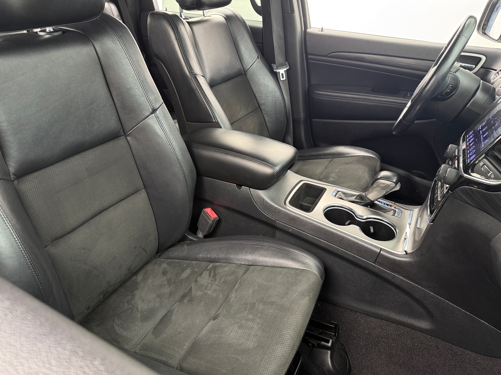 Thumbnail: 2020 Jeep Grand Cherokee - 2