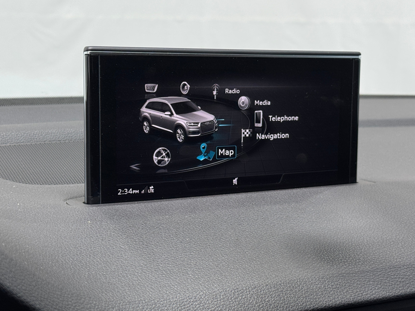 Thumbnail: 2018 Audi Q7 - 3