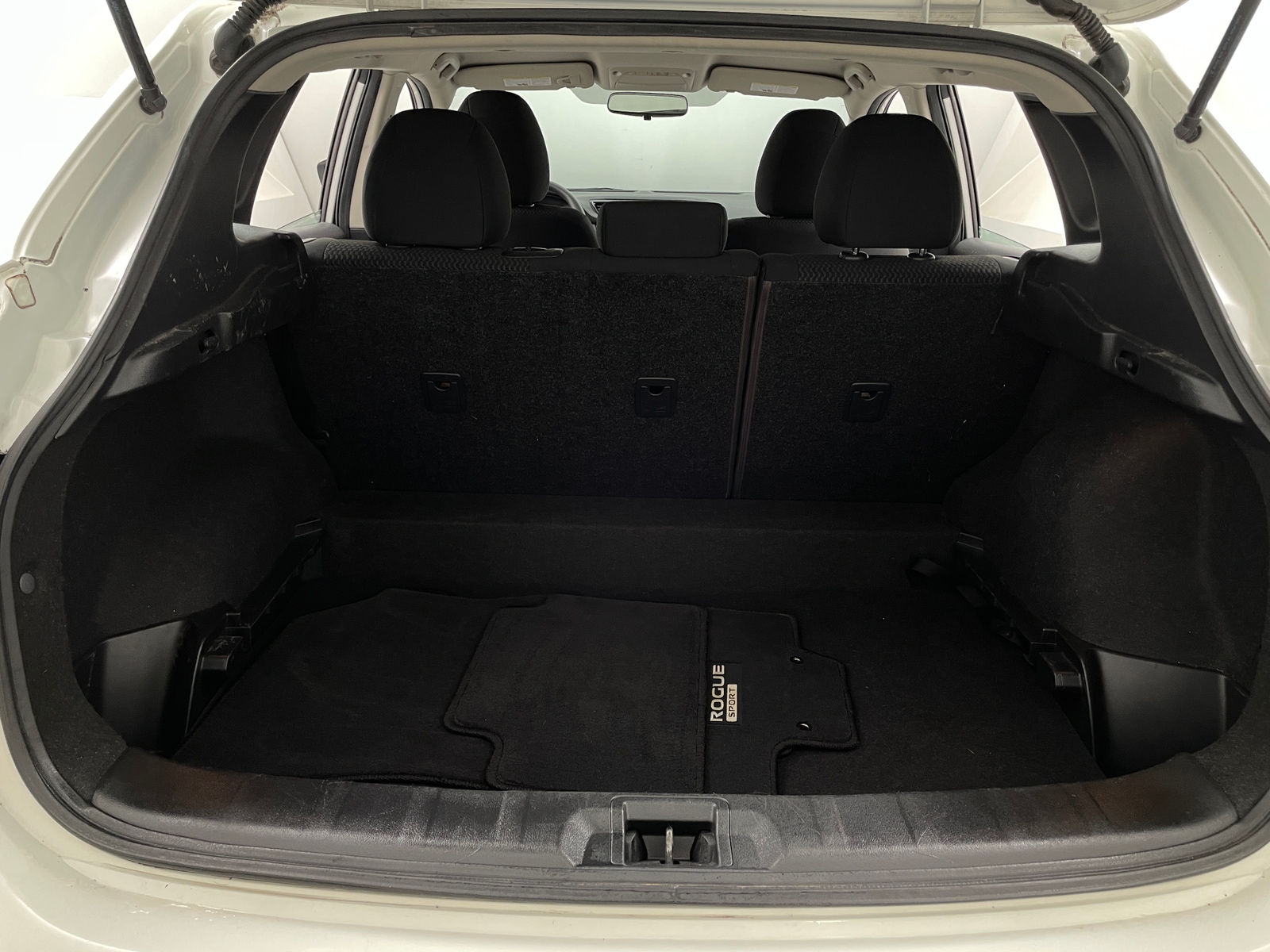 Thumbnail: 2019 Nissan Rogue Sport - 7