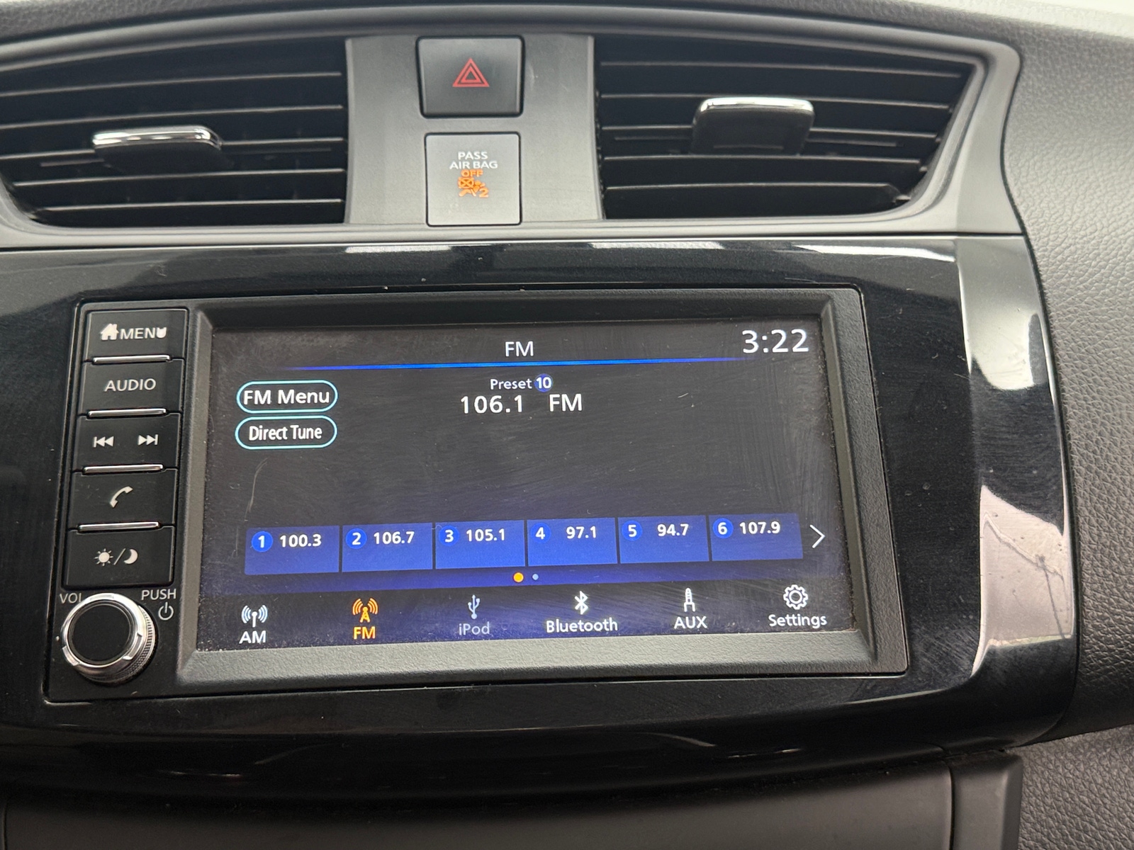 Thumbnail: 2019 Nissan Sentra - 4