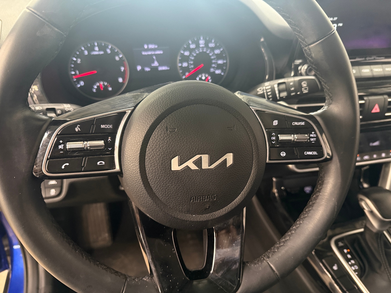 Thumbnail: 2023 Kia Seltos - 4