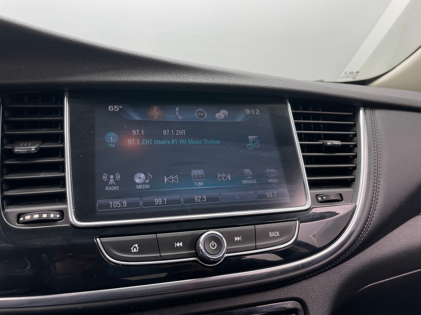 Thumbnail: 2017 Buick Encore - 4