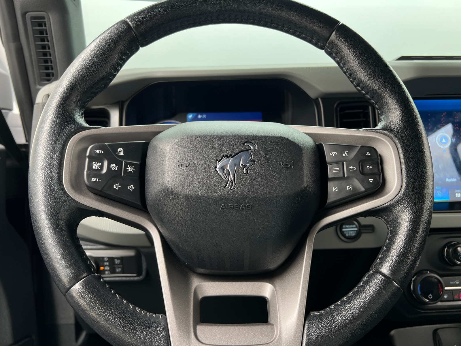 Thumbnail: 2021 Ford Bronco - 5