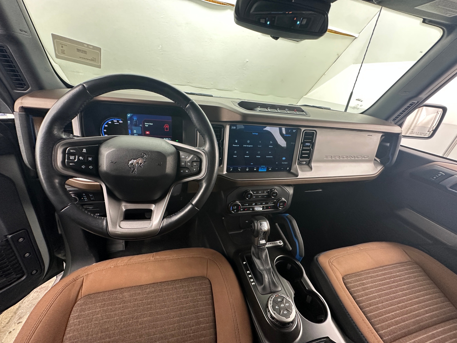 Thumbnail: 2023 Ford Bronco - 3