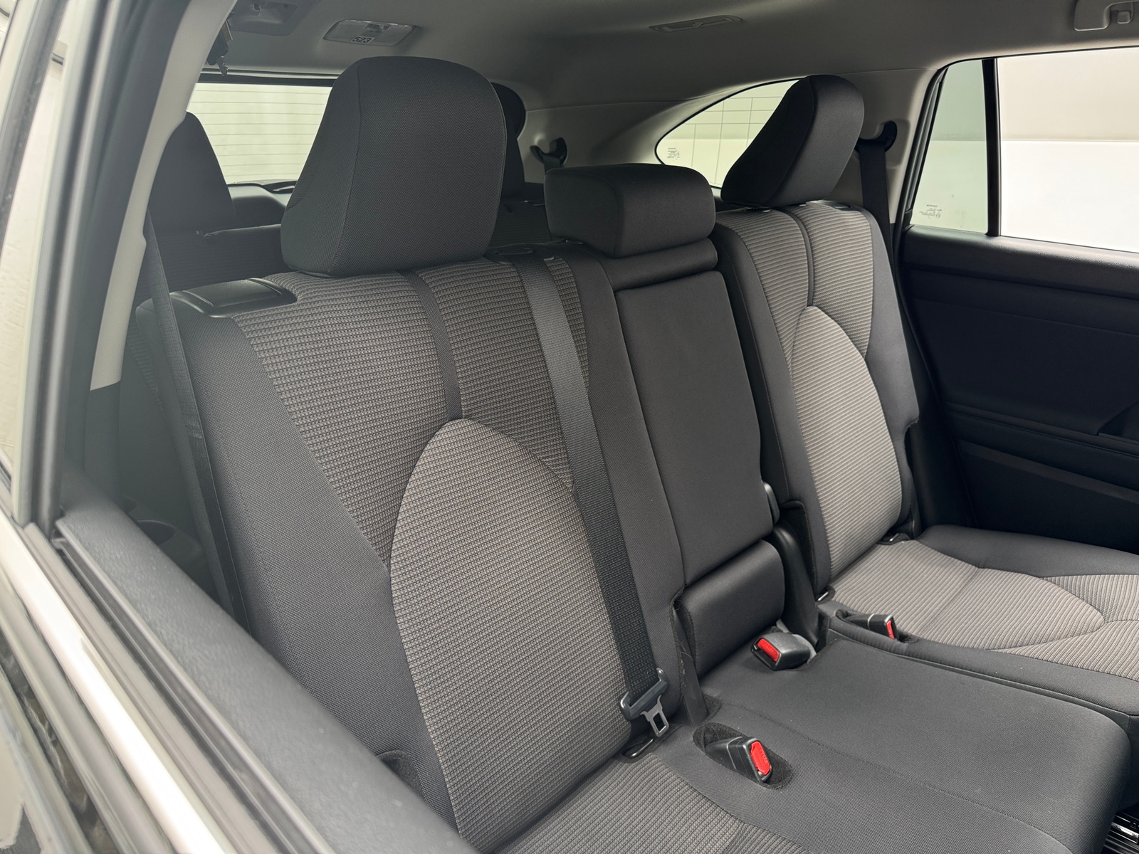 Thumbnail: 2025 Toyota Highlander - 6