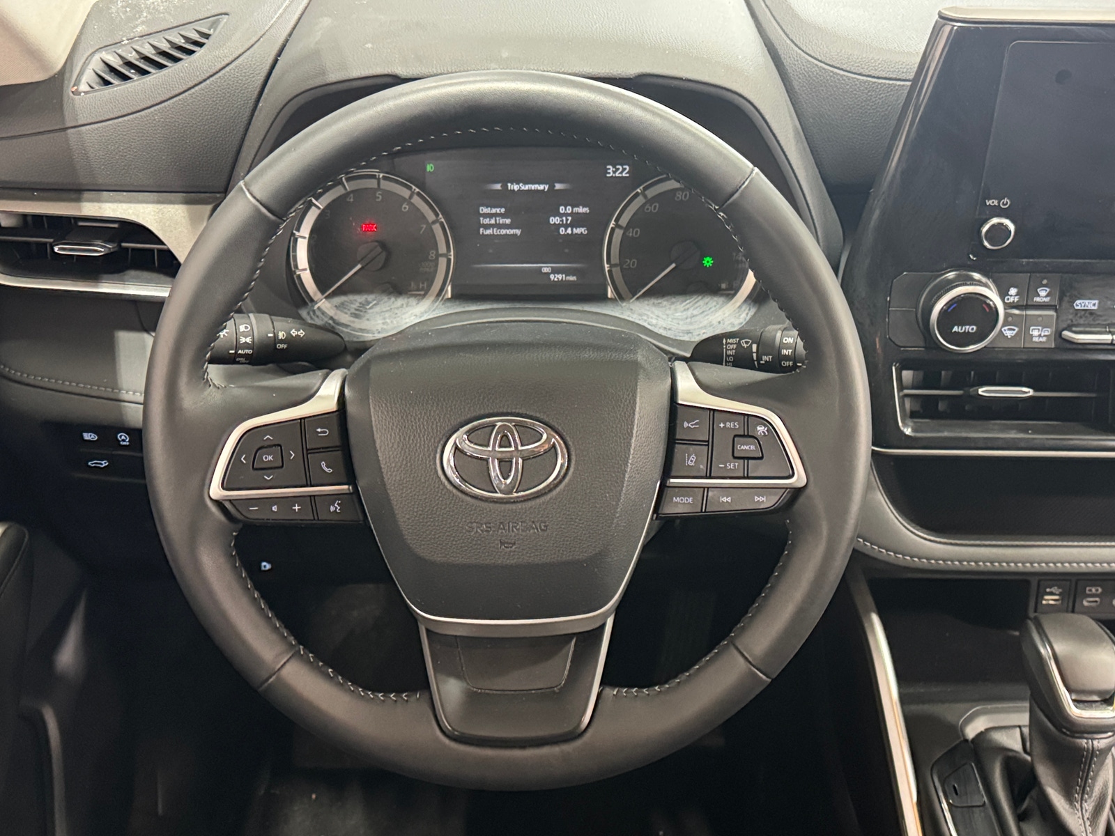 Thumbnail: 2025 Toyota Highlander - 5