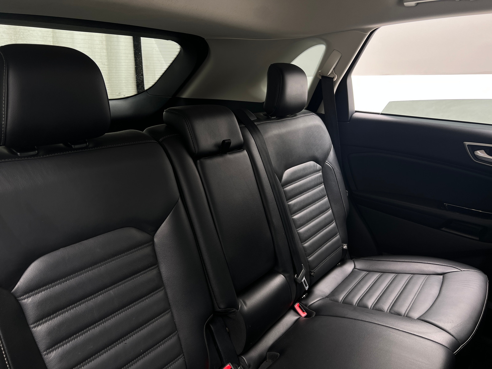 Thumbnail: 2017 Ford Edge - 5