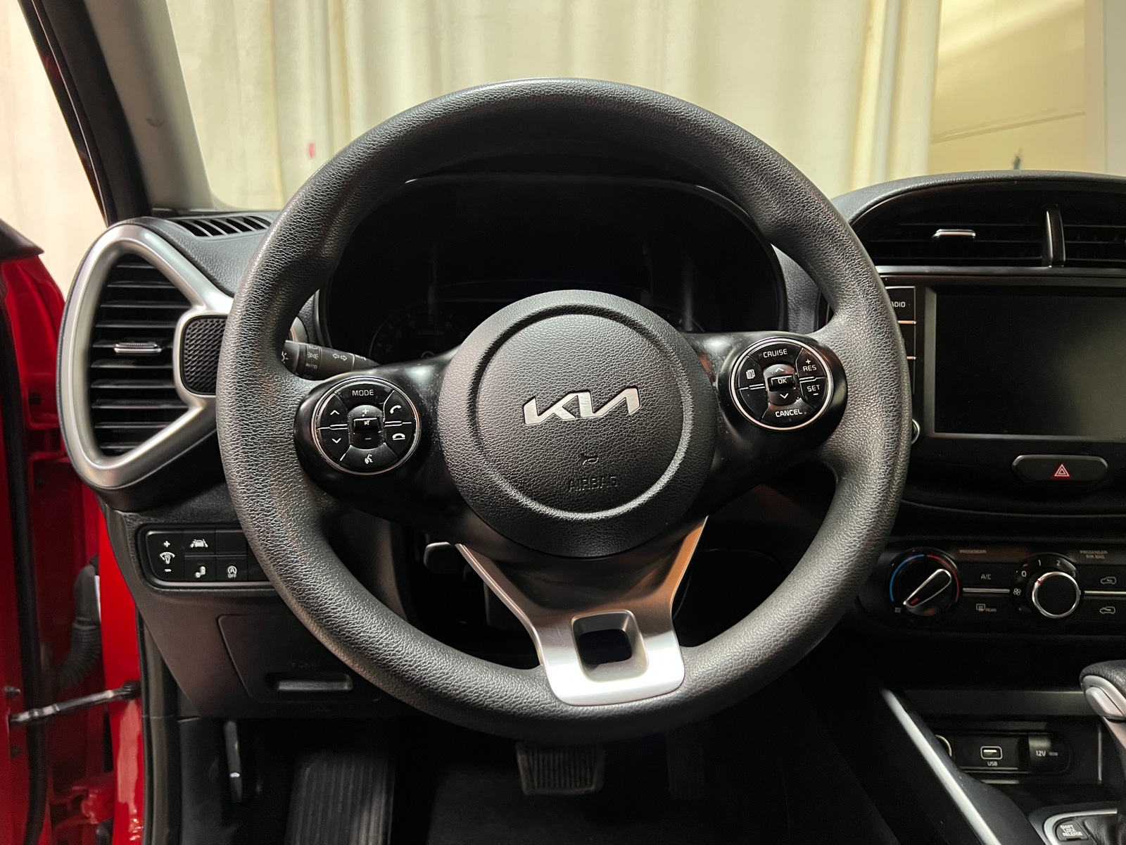 Thumbnail: 2022 Kia Soul - 5