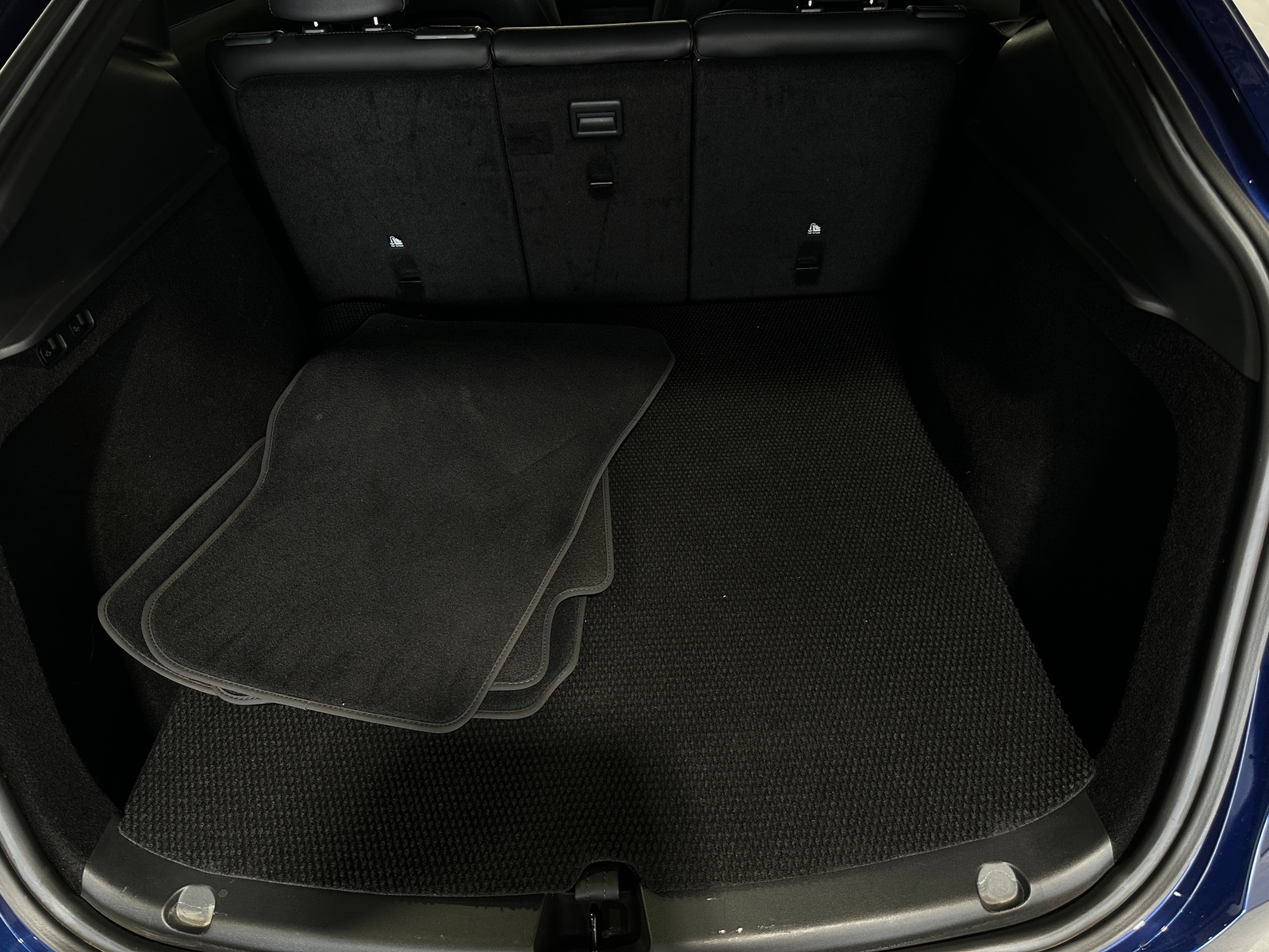 Thumbnail: 2023 Tesla Model Y - 6