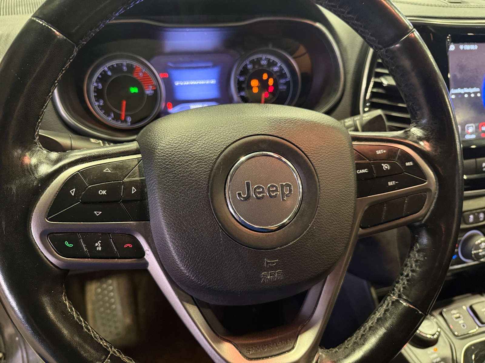 Thumbnail: 2020 Jeep Cherokee - 4