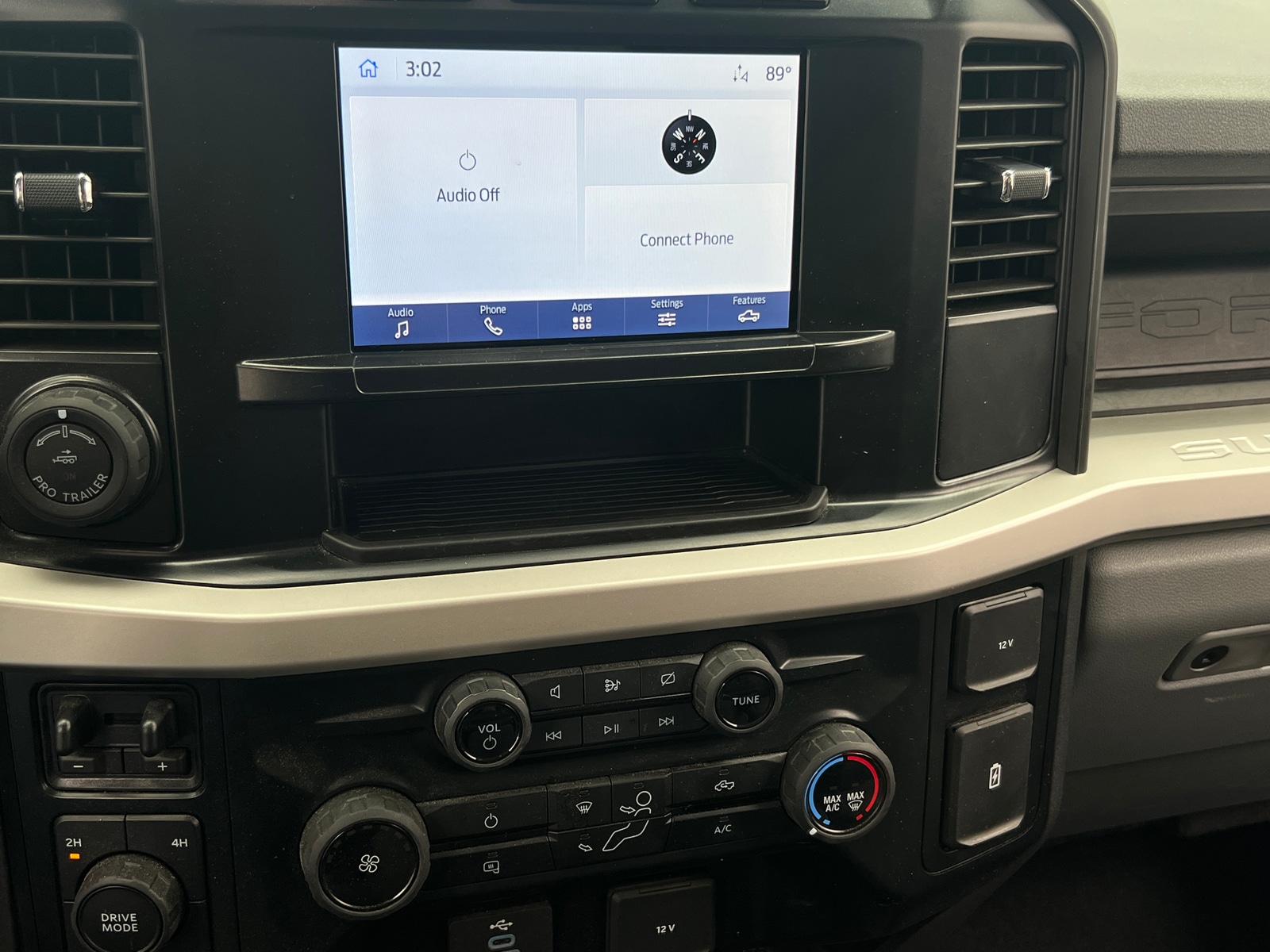 Thumbnail: 2023 Ford Econoline - 4