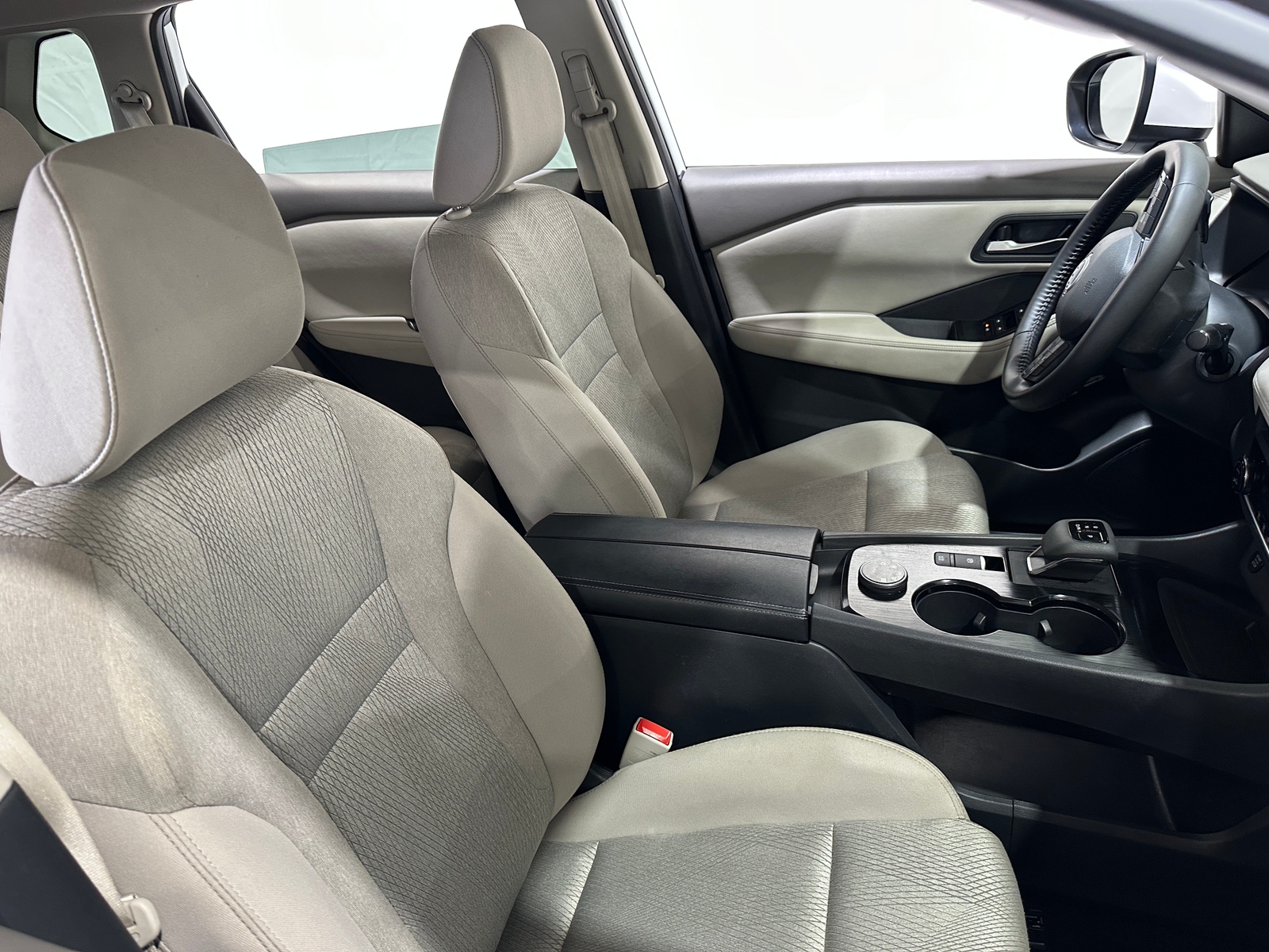 Thumbnail: 2025 Nissan Rogue - 2