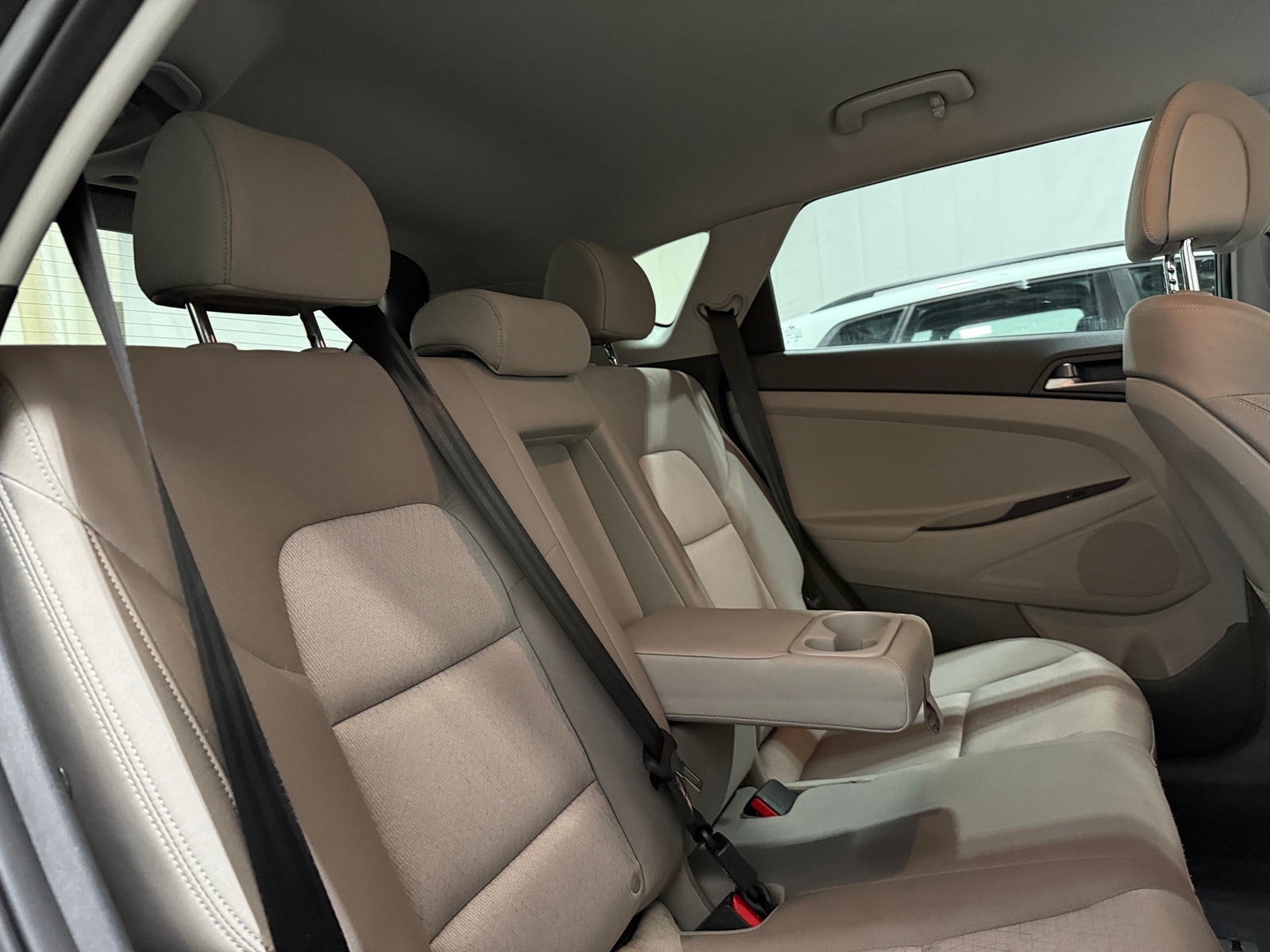 Thumbnail: 2016 Hyundai Tucson - 6