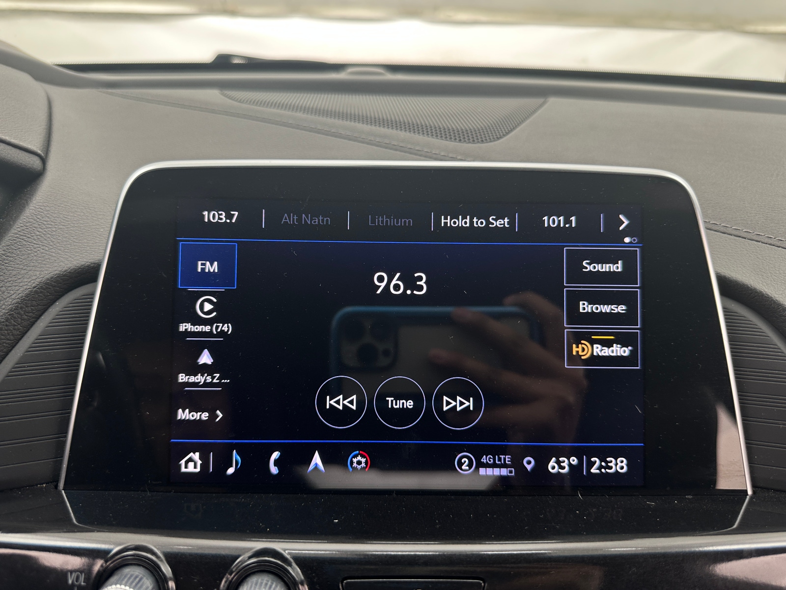 Thumbnail: 2024 Cadillac CT4 - 3