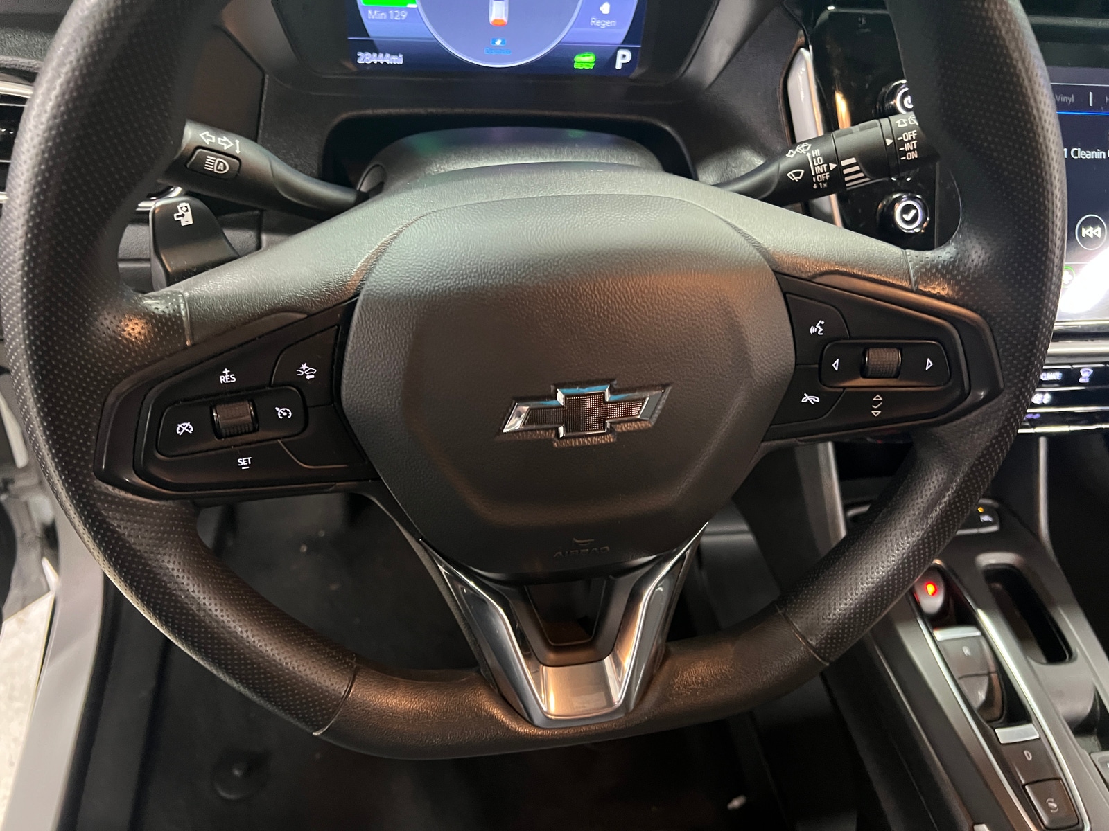 Thumbnail: 2023 Chevrolet Bolt EV - 5