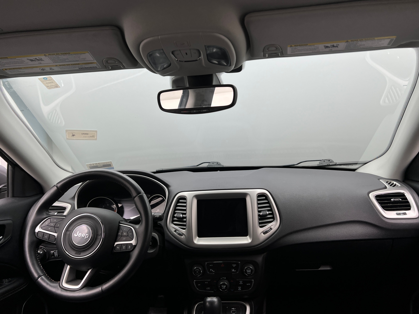 Thumbnail: 2019 Jeep Compass - 3