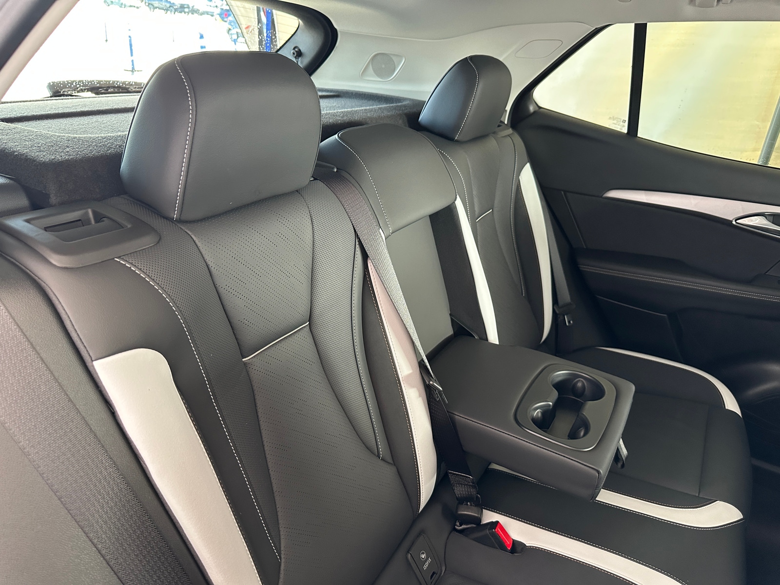 Thumbnail: 2025 Buick Envision - 5