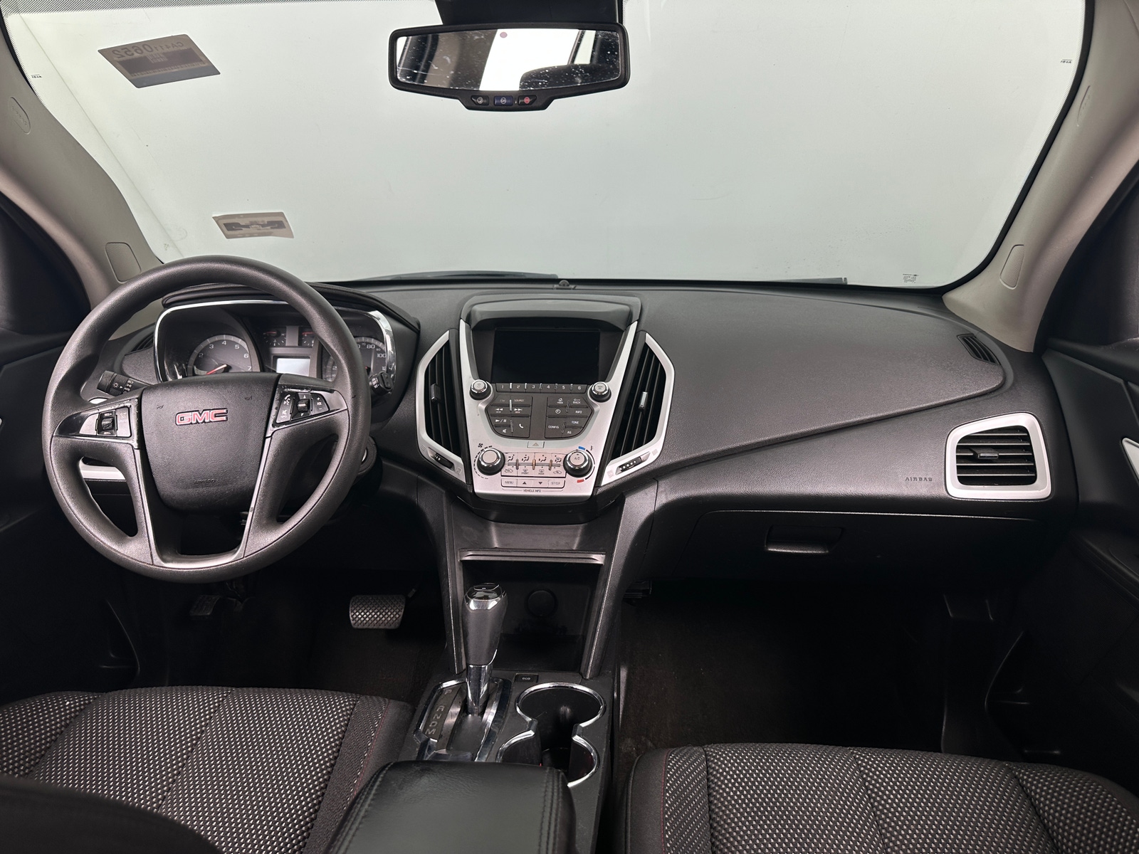 Thumbnail: 2017 GMC Terrain - 3