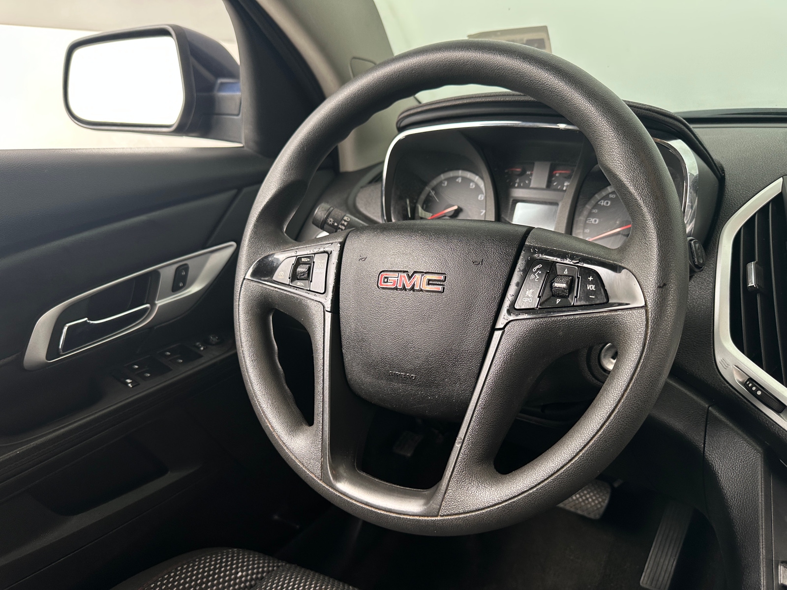 Thumbnail: 2017 GMC Terrain - 5