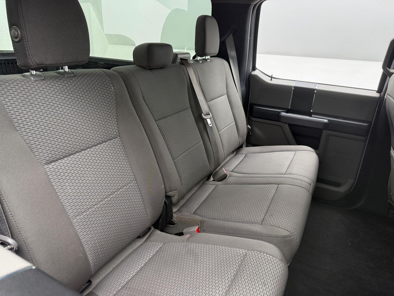 Thumbnail: 2018 Ford Econoline - 6