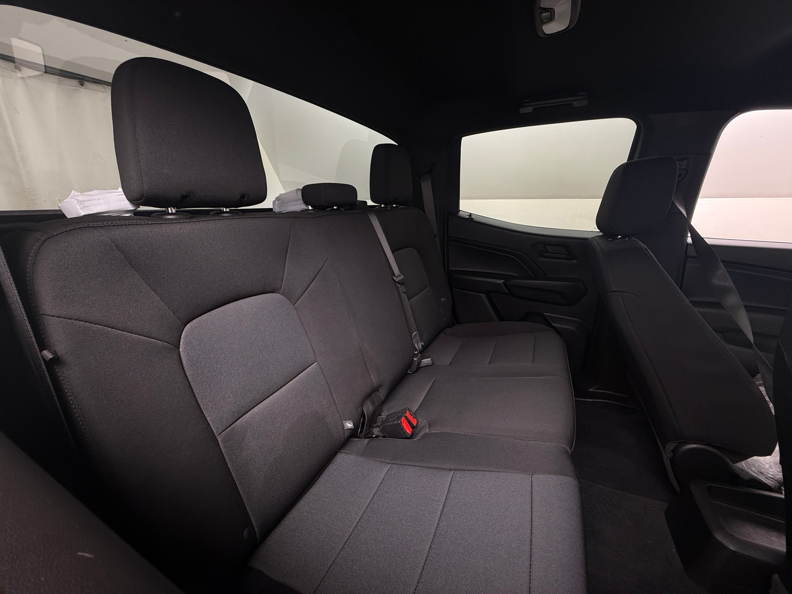 Thumbnail: 2024 Chevrolet Colorado - 6