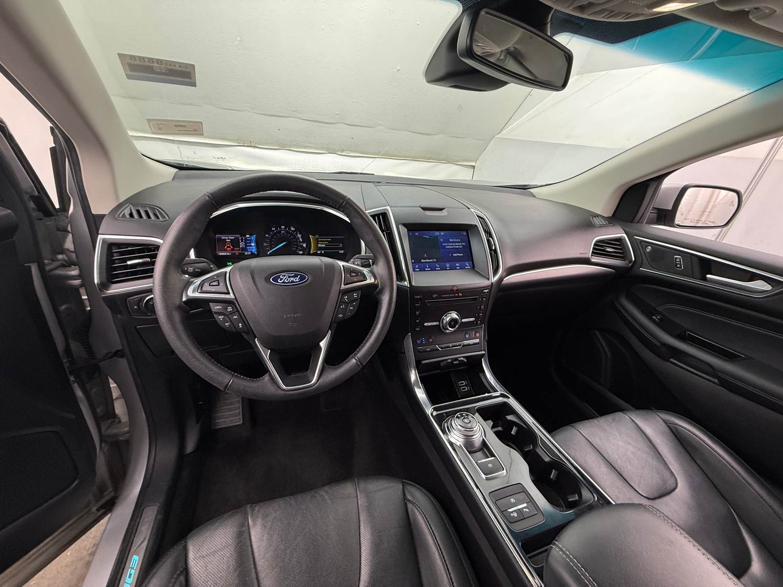 Thumbnail: 2019 Ford Edge - 2
