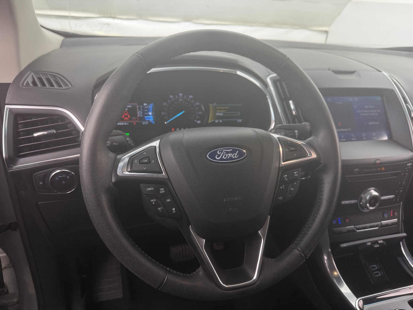 Thumbnail: 2019 Ford Edge - 4