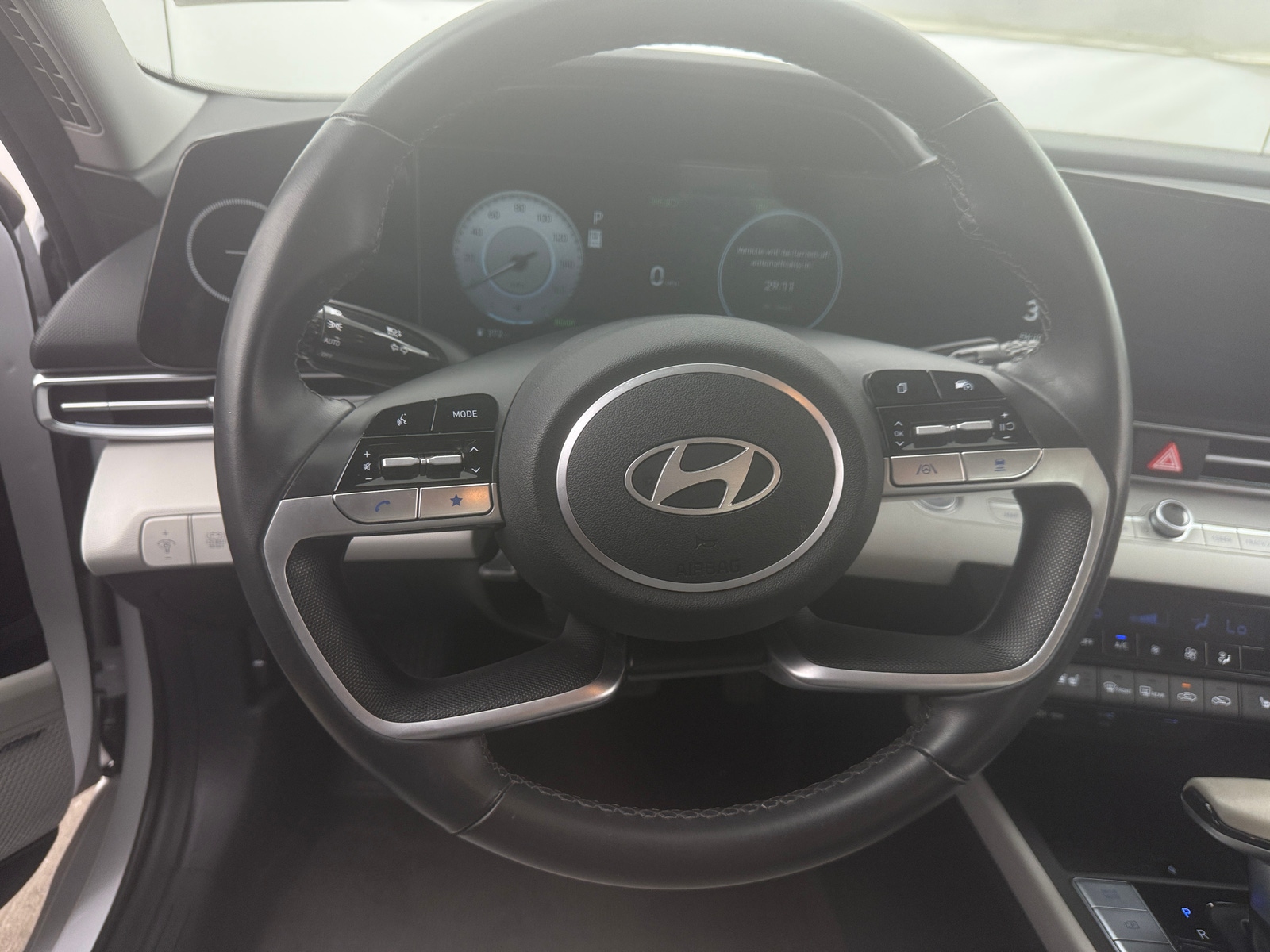 Thumbnail: 2025 Hyundai Elantra - 4