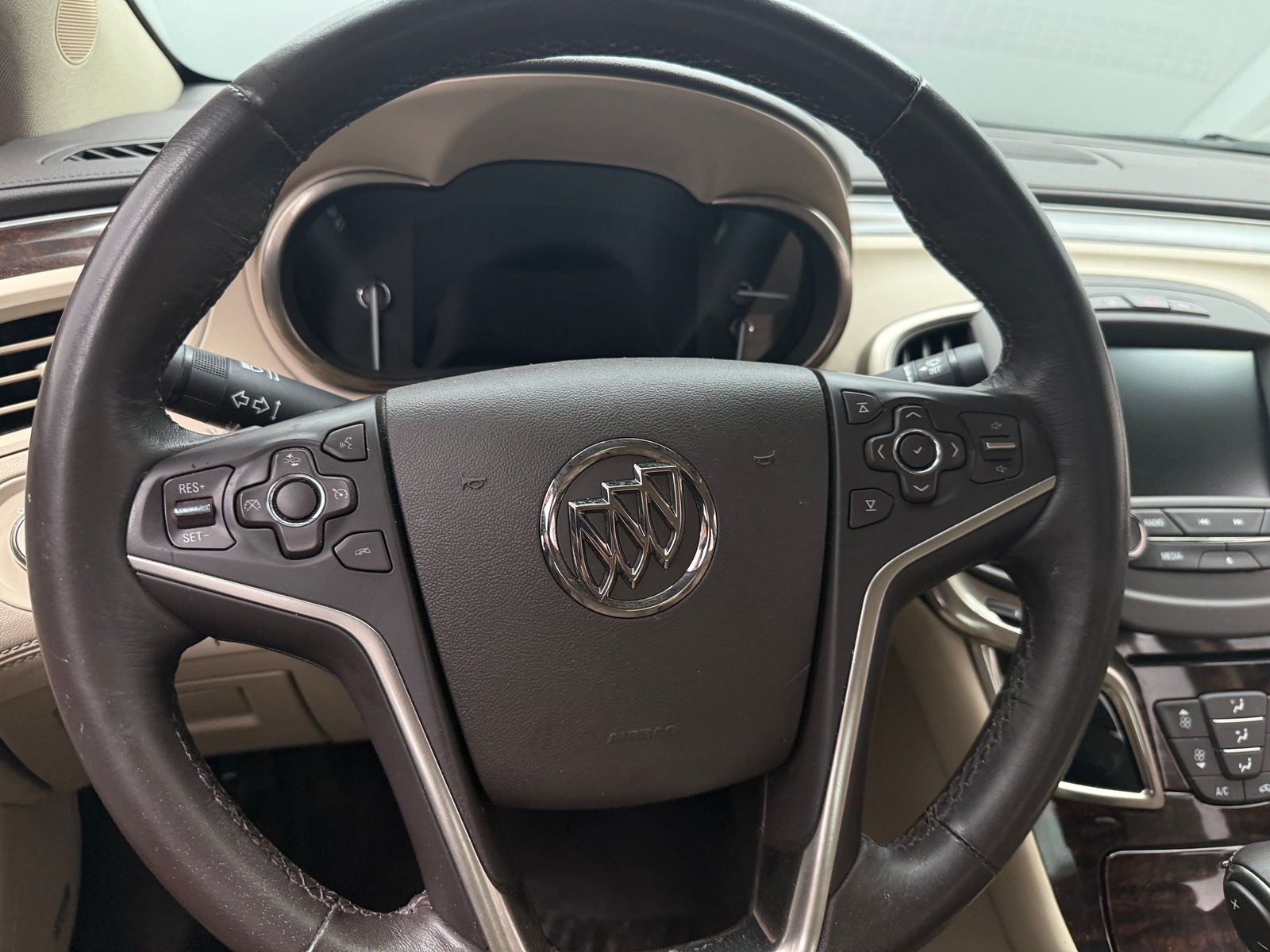 Thumbnail: 2016 Buick LaCrosse - 4