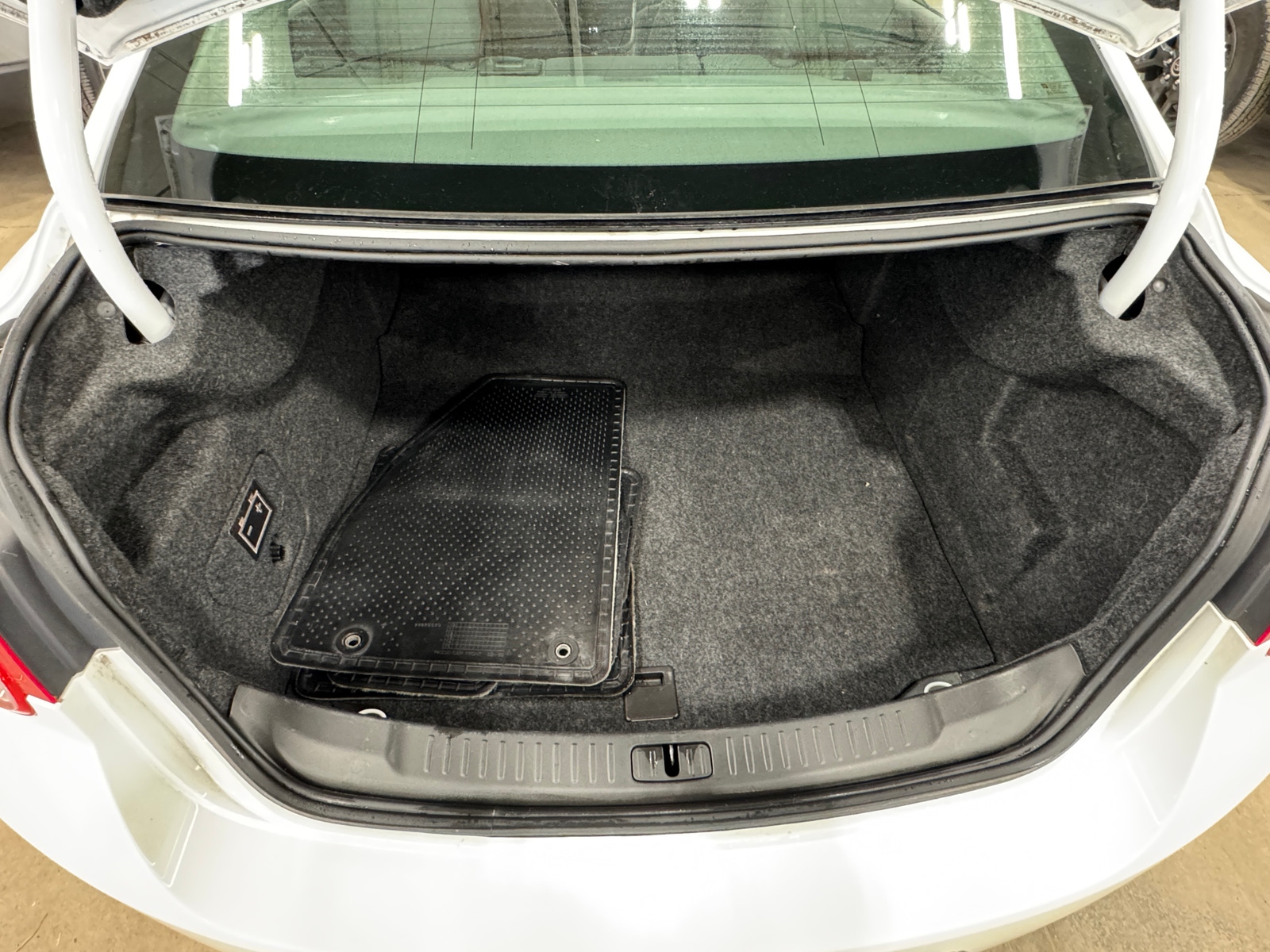 Thumbnail: 2014 Chevrolet Malibu - 7