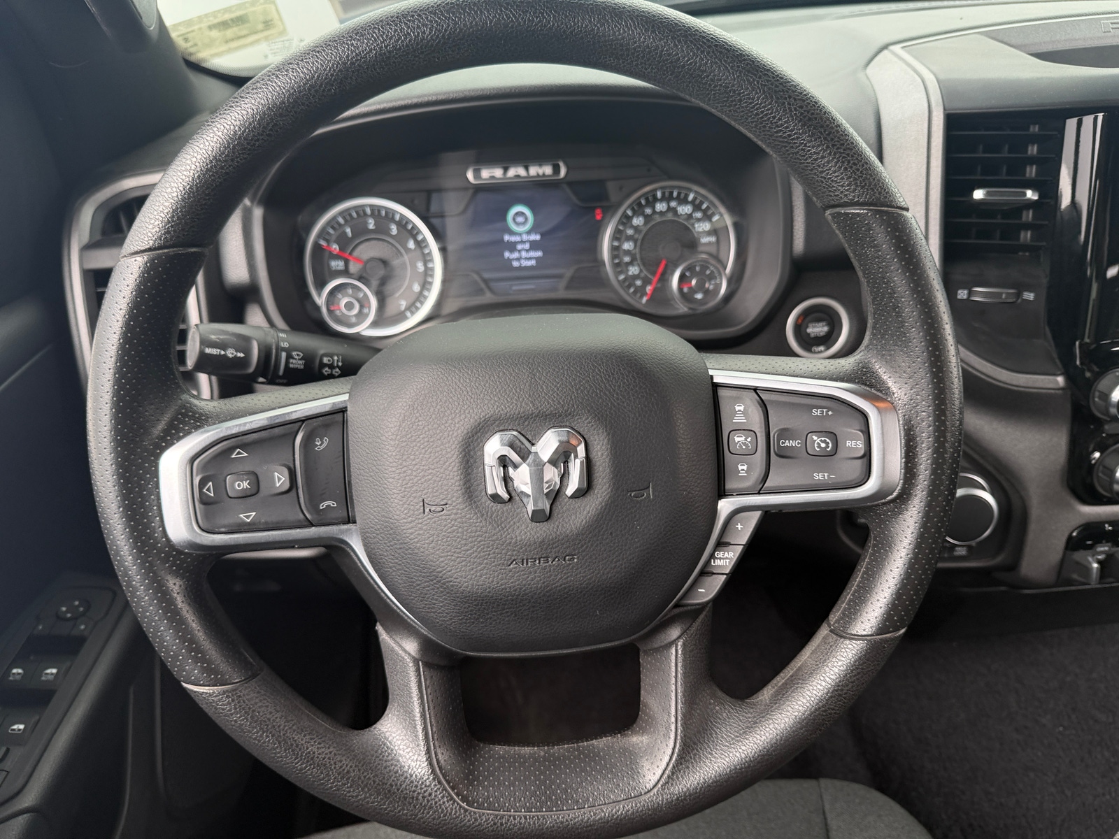 Thumbnail: 2025 RAM 1500 - 5