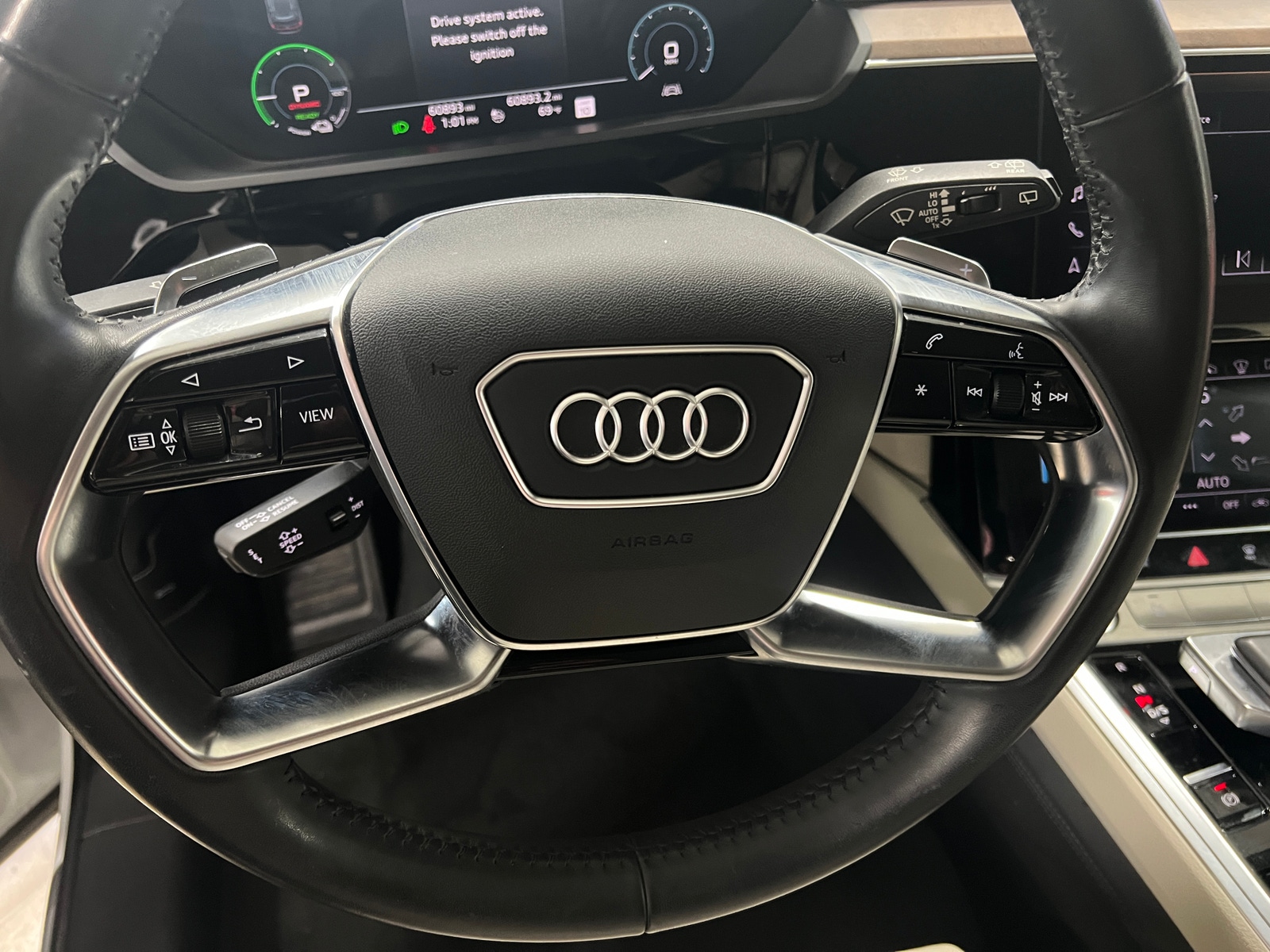 Thumbnail: 2019 Audi e-tron - 4