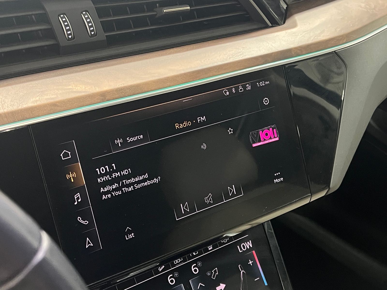 Thumbnail: 2019 Audi e-tron - 3