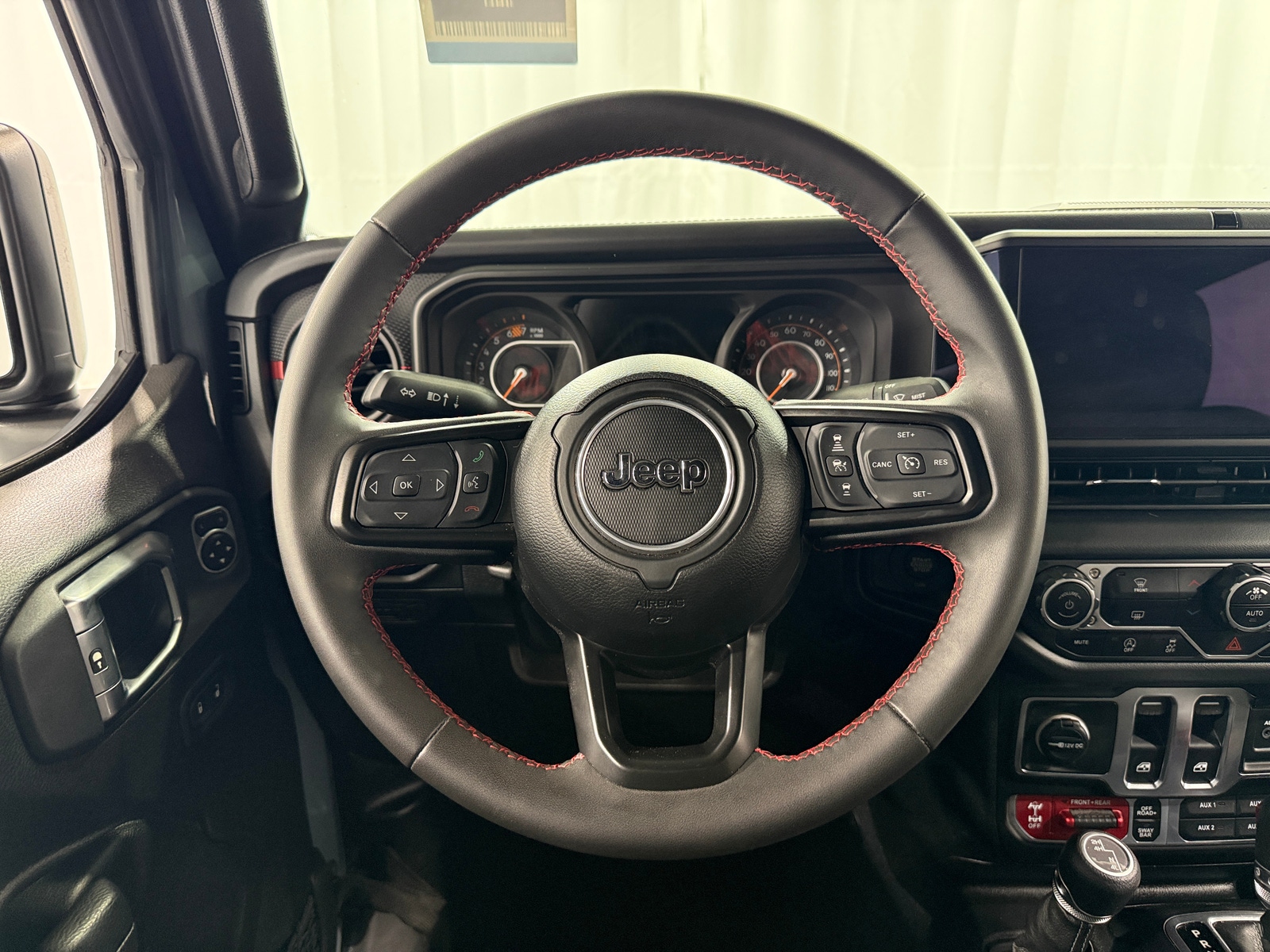 Thumbnail: 2024 Jeep Wrangler - 5