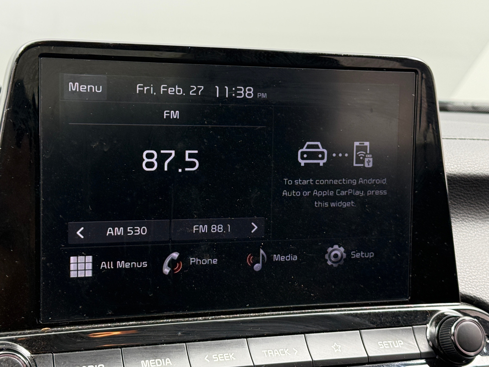 Thumbnail: 2023 Kia Forte - 4