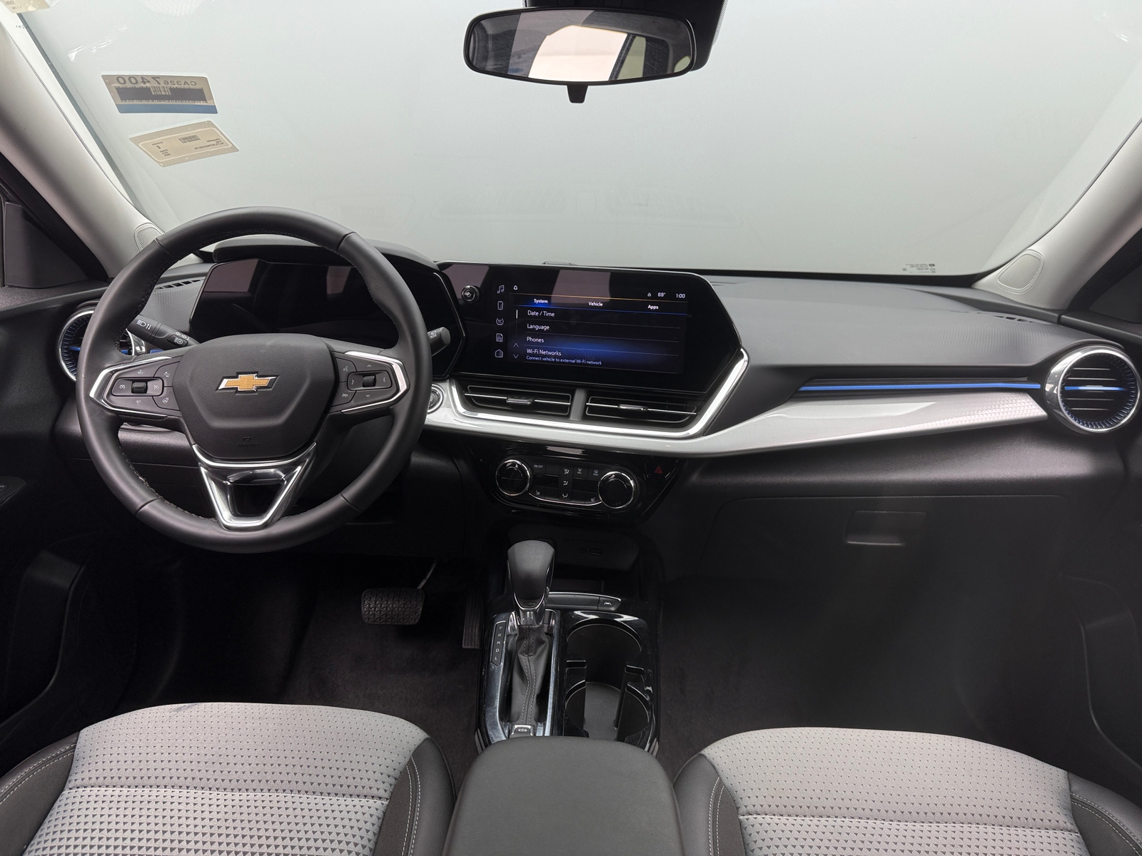 Thumbnail: 2025 Chevrolet Trax - 3