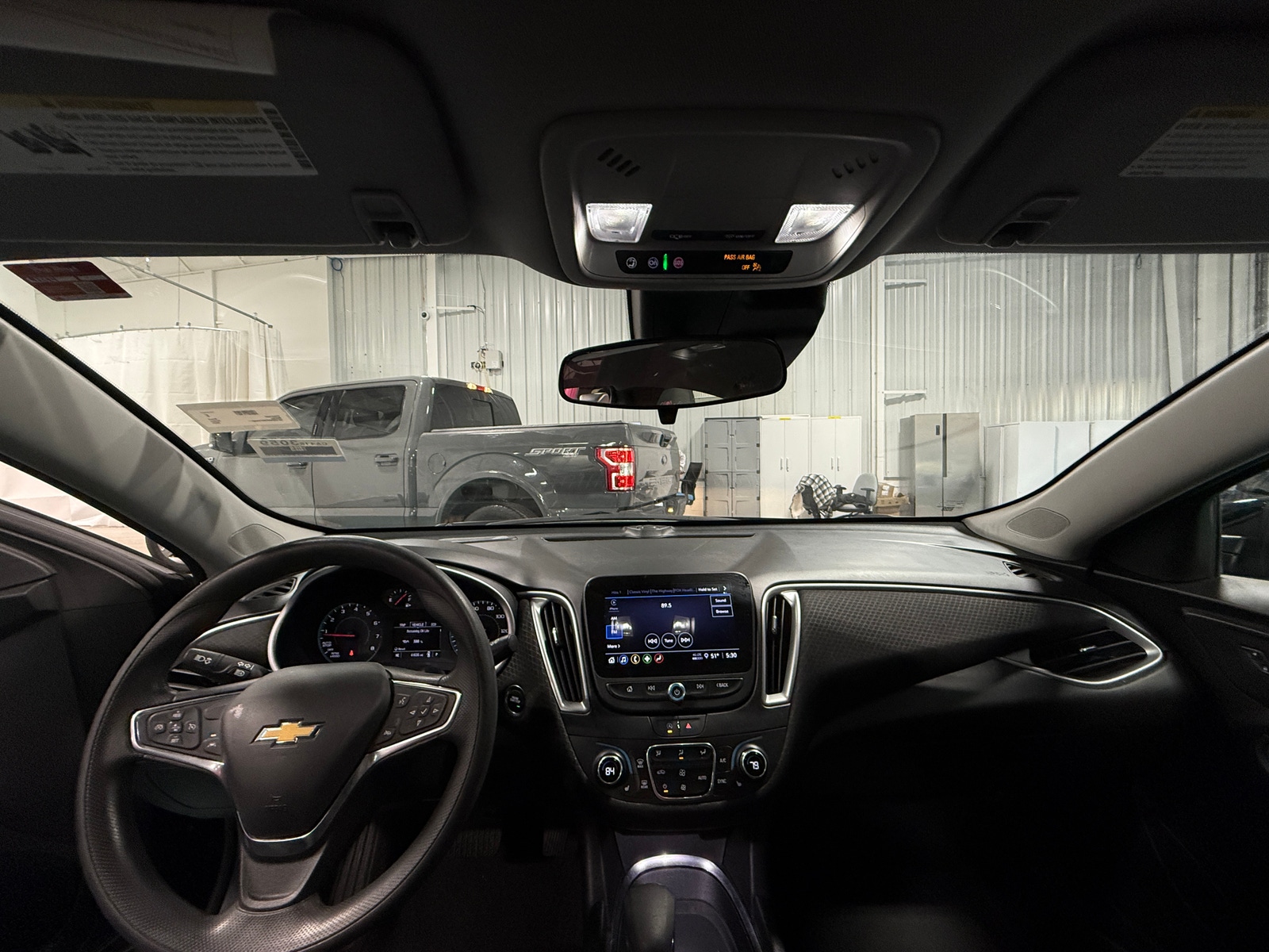 Thumbnail: 2024 Chevrolet Malibu - 3