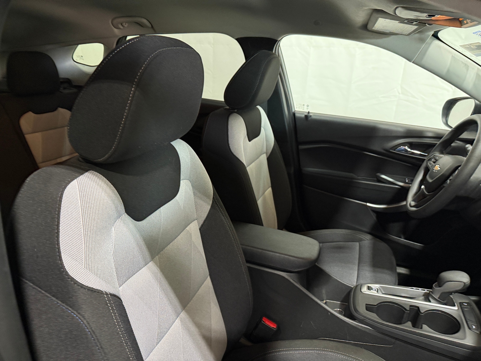 Thumbnail: 2024 Chevrolet Trax - 2