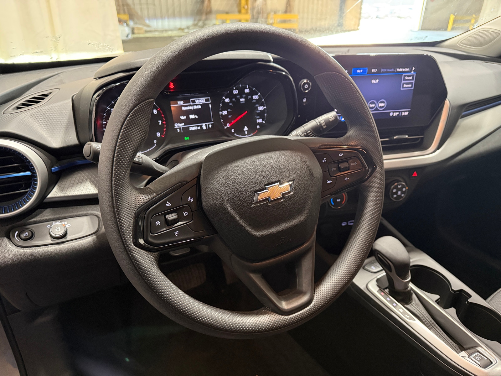 Thumbnail: 2024 Chevrolet Trax - 5