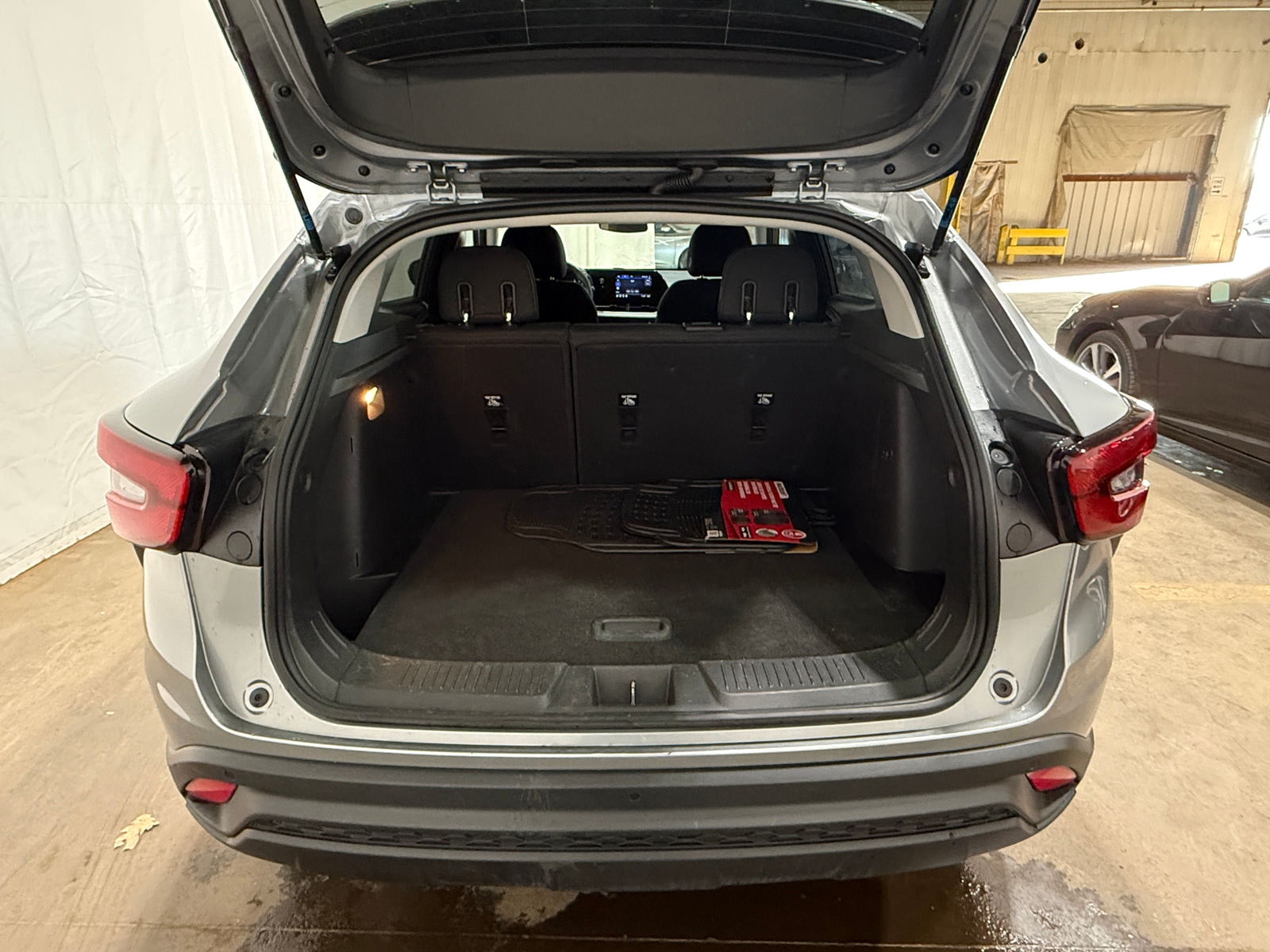 Thumbnail: 2024 Chevrolet Trax - 7