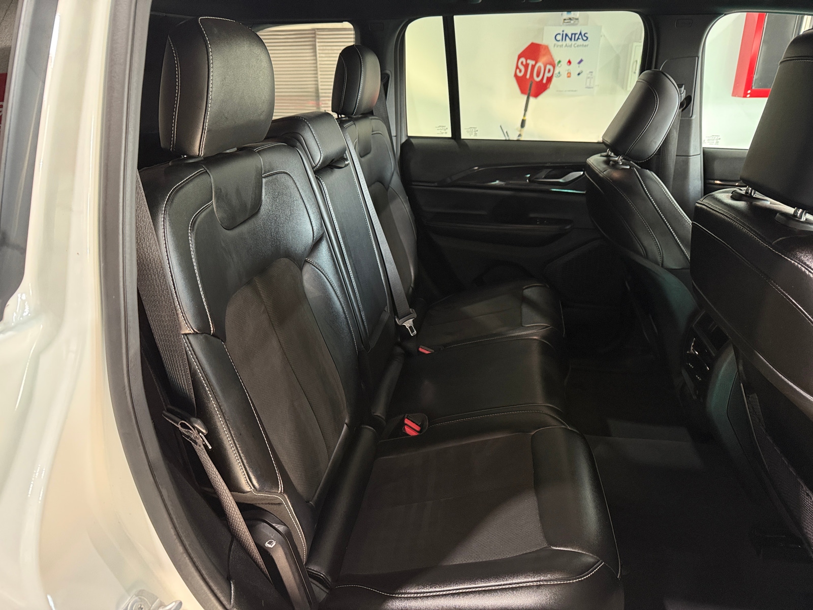 Thumbnail: 2023 Jeep Grand Cherokee - 5