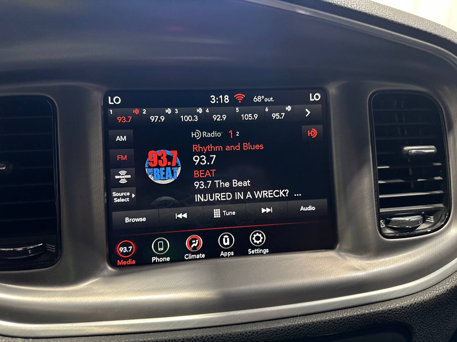 Thumbnail: 2022 Dodge Charger - 4