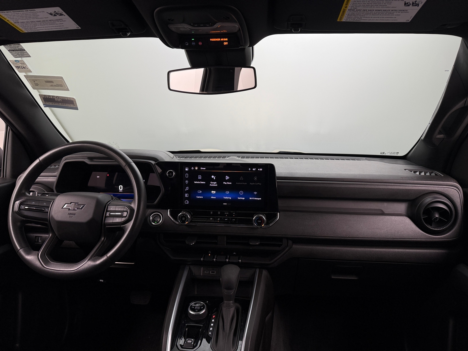 Thumbnail: 2023 Chevrolet Colorado - 3