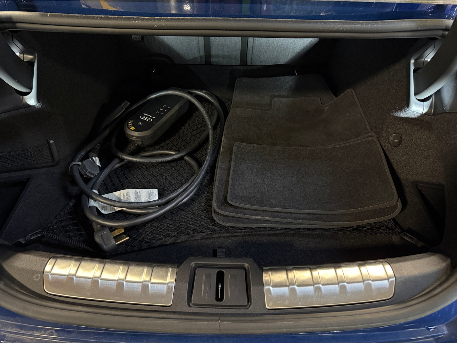 Thumbnail: 2023 Audi RS e-tron GT - 6