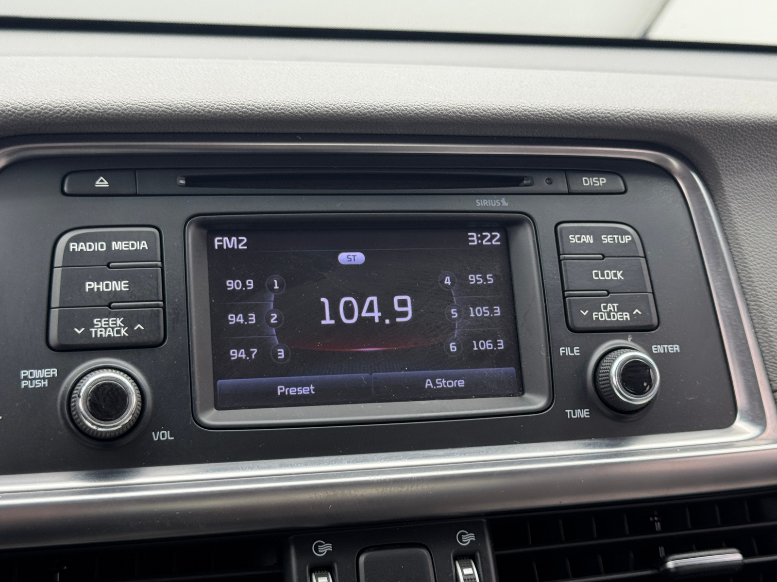 Thumbnail: 2016 Kia Optima - 3