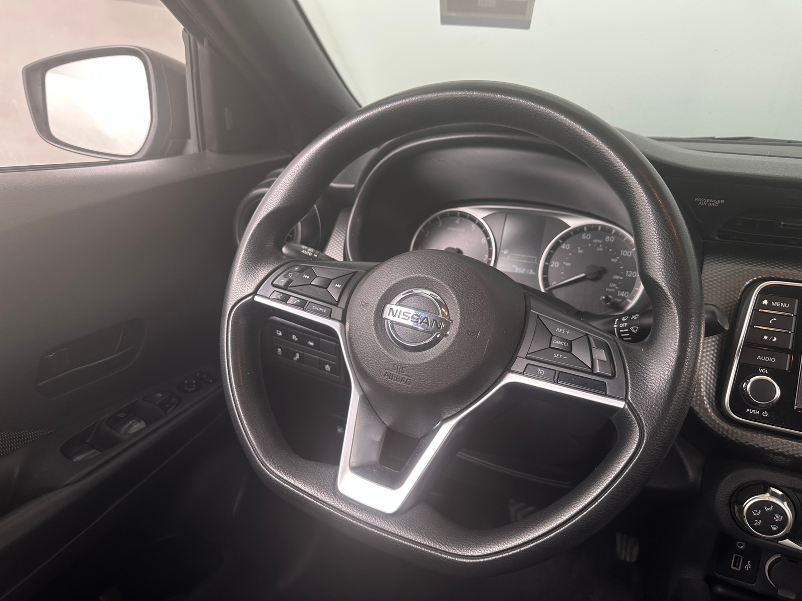 Thumbnail: 2020 Nissan Kicks - 5