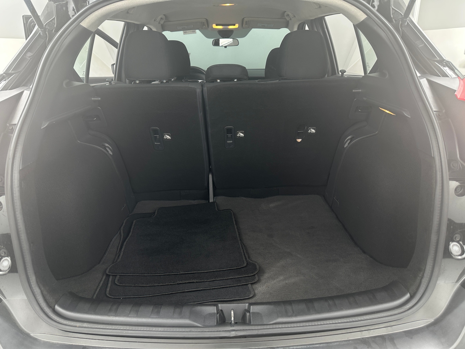 Thumbnail: 2020 Nissan Kicks - 7